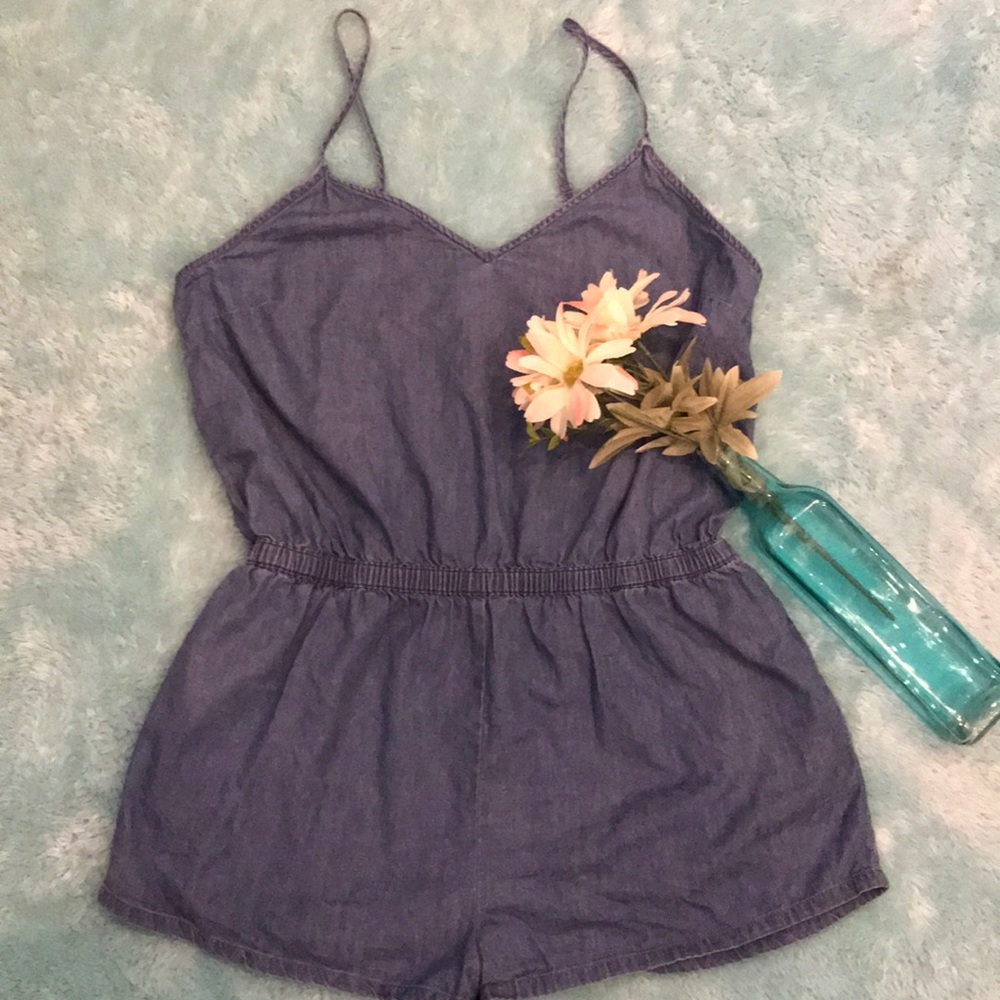 Forever 21 Women’s Large Jean Short Romper